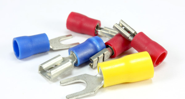 Conseils pour sertir des cosses électriques