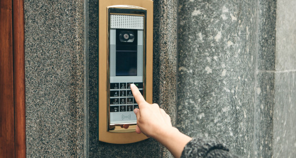Quel budget pour la pose d'un interphone ?