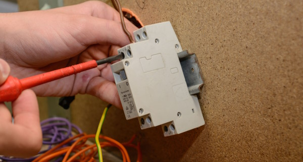 Combien débourser pour un télérupteur ?